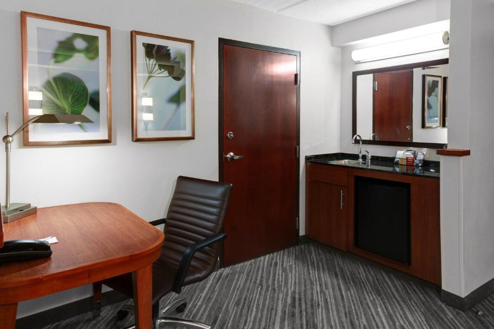 Specialty Double Room with Two Double Beds and Sofa Bed interior